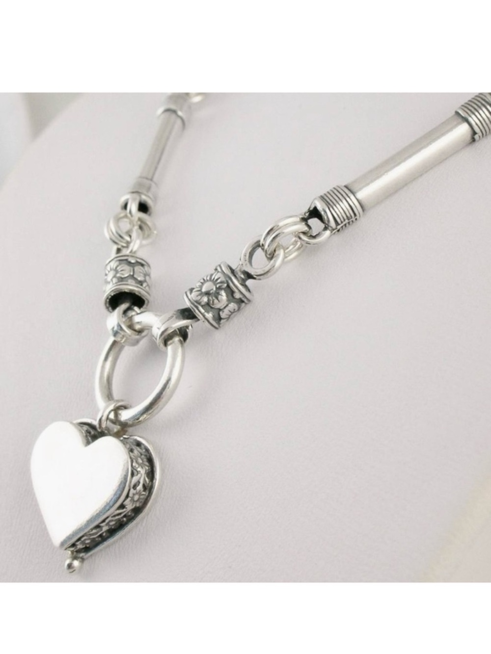 Silpada Vintage Sterling Silver Heart Necklace with Toggle Clasp • LIKE NEW